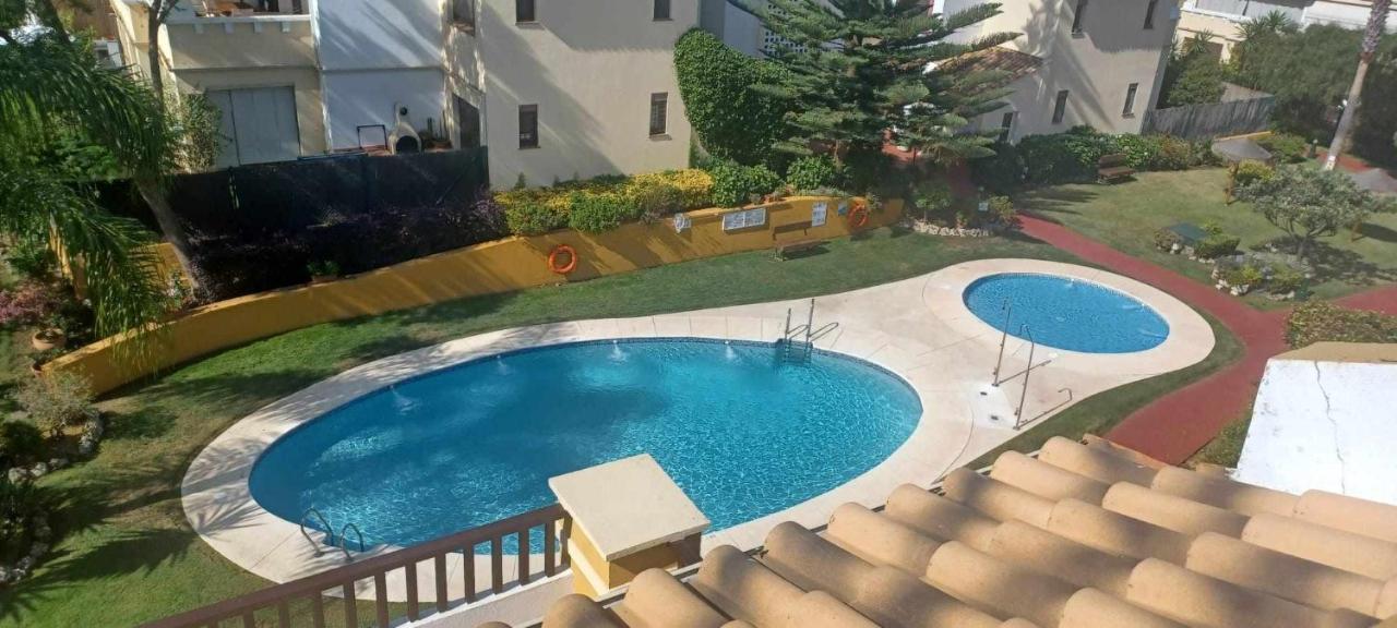 Why Not Houses Golf Esuri ايامونتي المظهر الخارجي الصورة